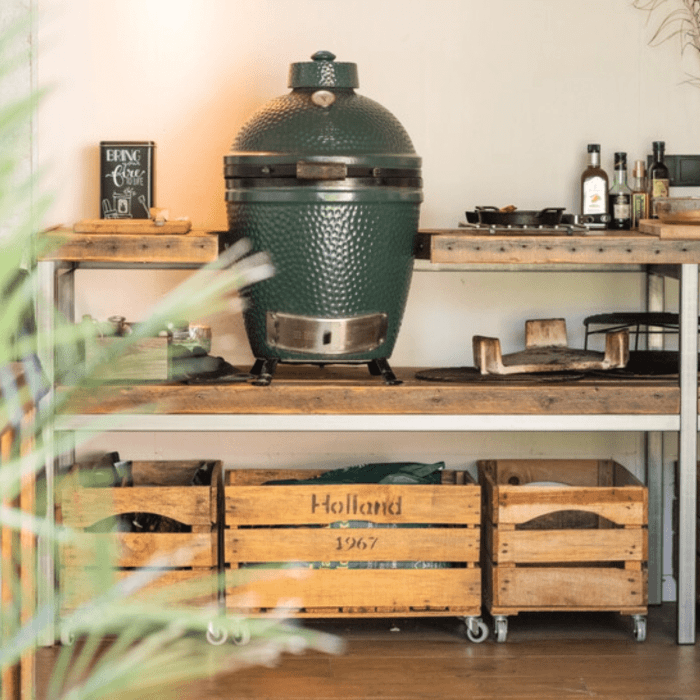 Big Green Egg Medium + tafel nest